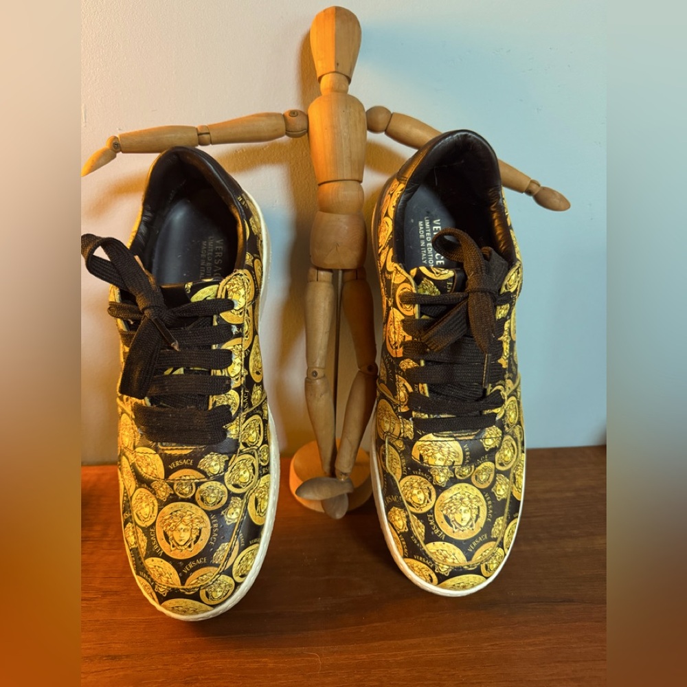 VERSACE Ilius Medusa Gold and Black Patterned Sneakers, Italy, 38.5